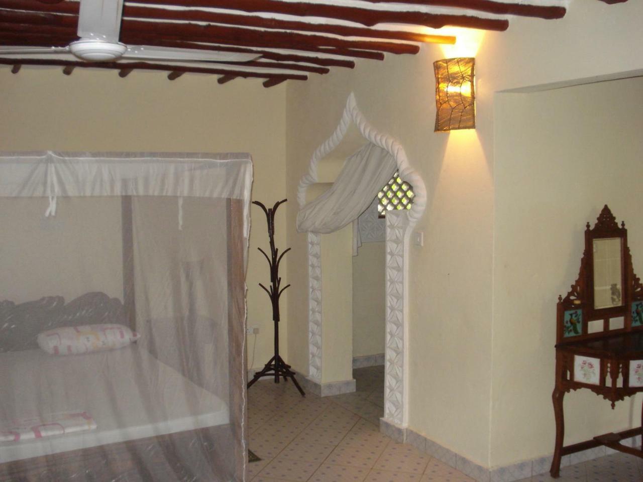 Coconut Village Beach Resort Діані-Біч Номер фото
